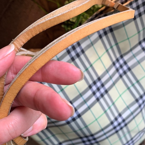 Authentic VINTAGE BURBERRY Checkered medium long tote - Picture 3 of 16